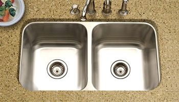 Houzer Medallion Classic series MD-3109 equal double bowl undermount kitchen sink