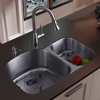 Example of undermount sink installed
